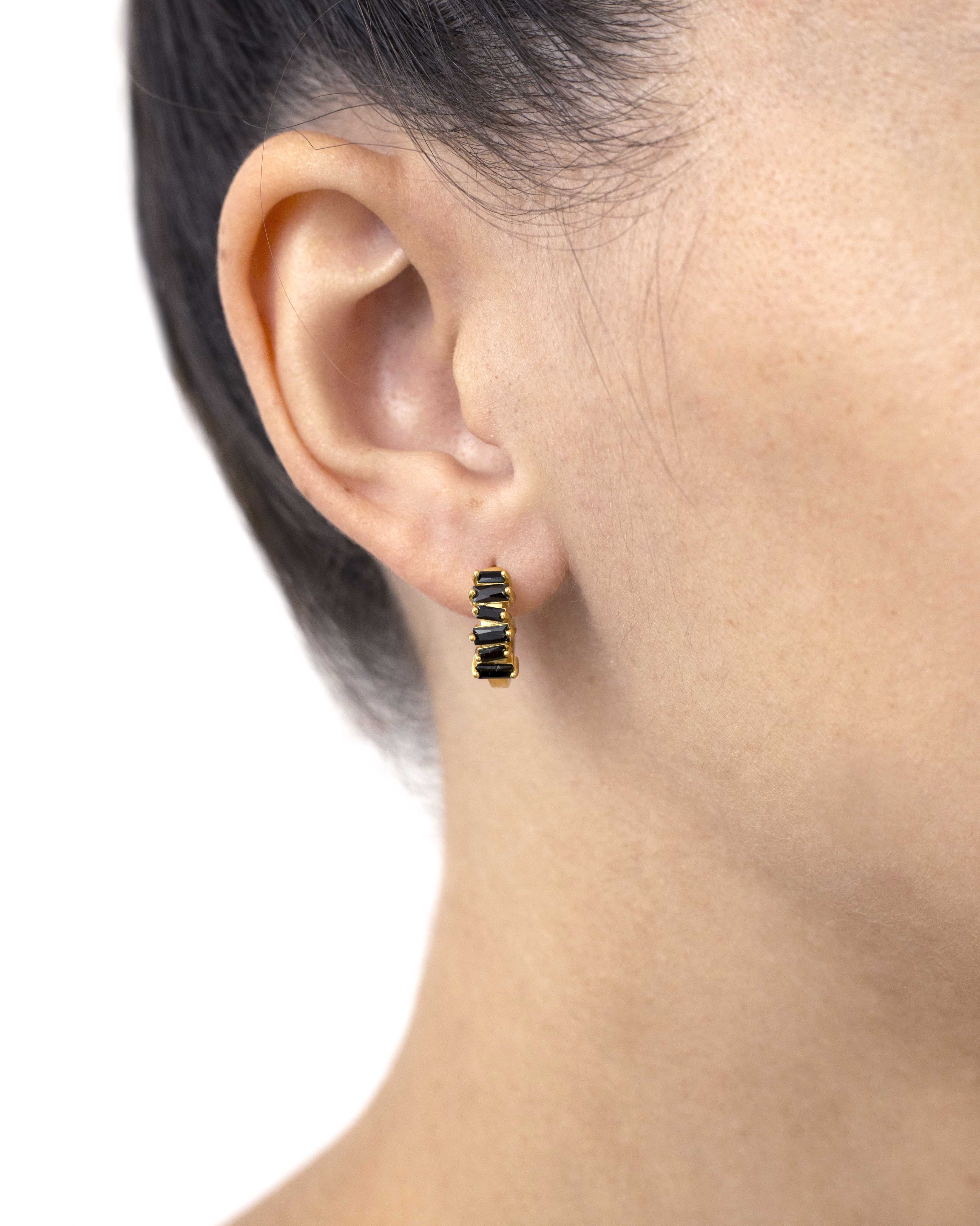 Pendientes Atlantis tiny negro