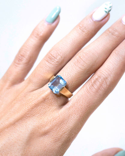 Ring Cala d'hort blue topaz