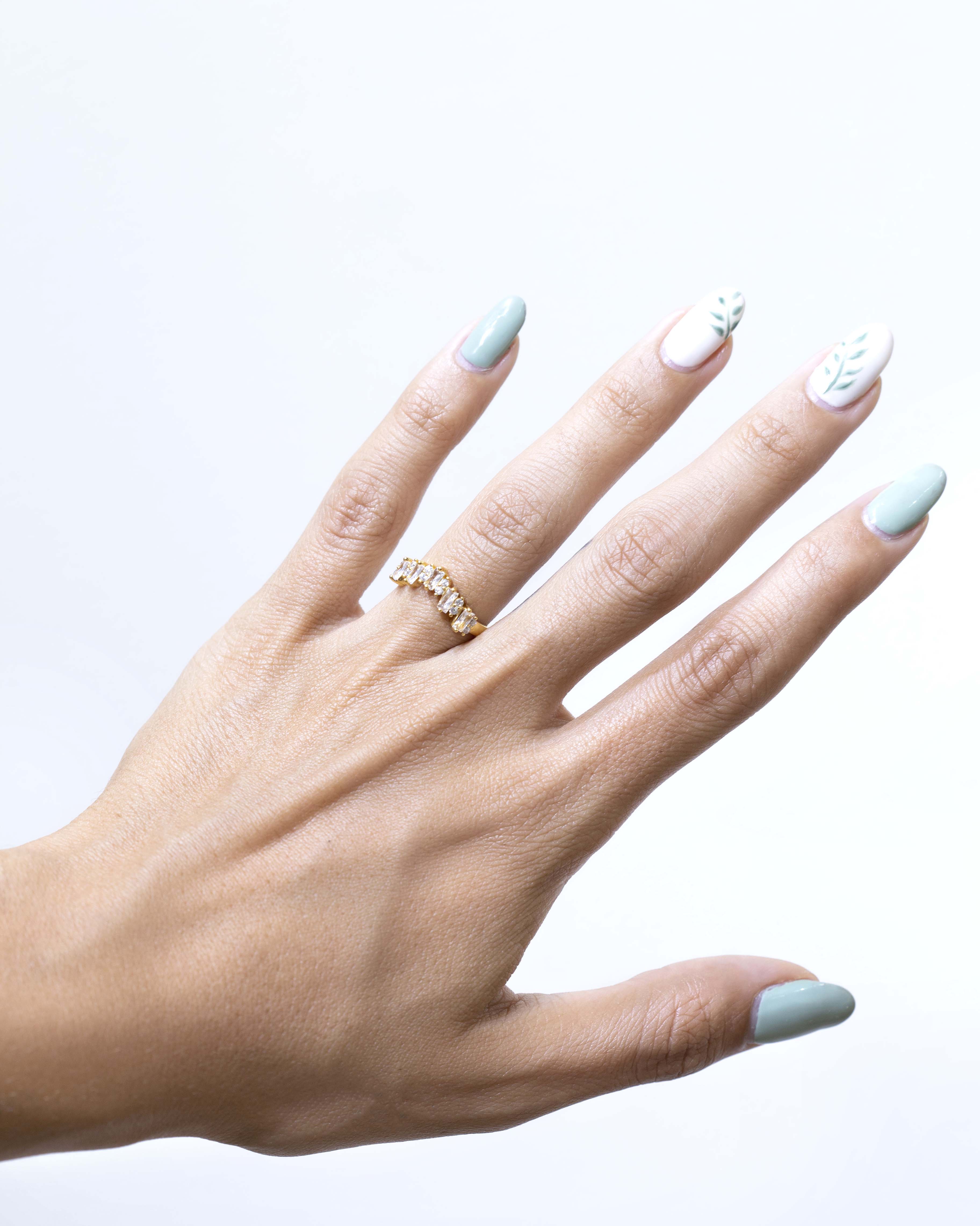 Anillo Nereida blanco