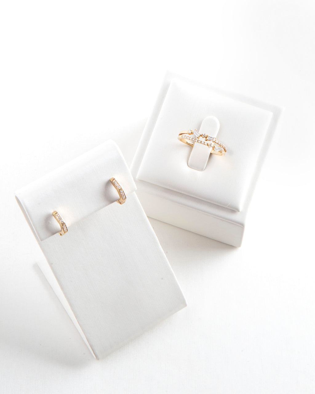 Pendientes Fonoll blanco
